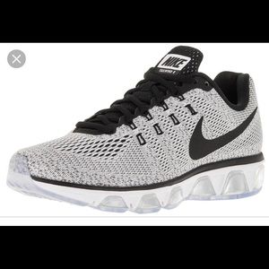 Nike Air Max Tailwind 8 Shoes